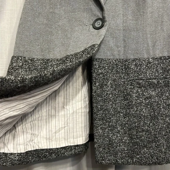 Collared vest - Picture 2 of 3